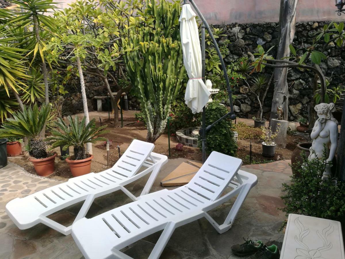 Casa Bienes Holiday home *